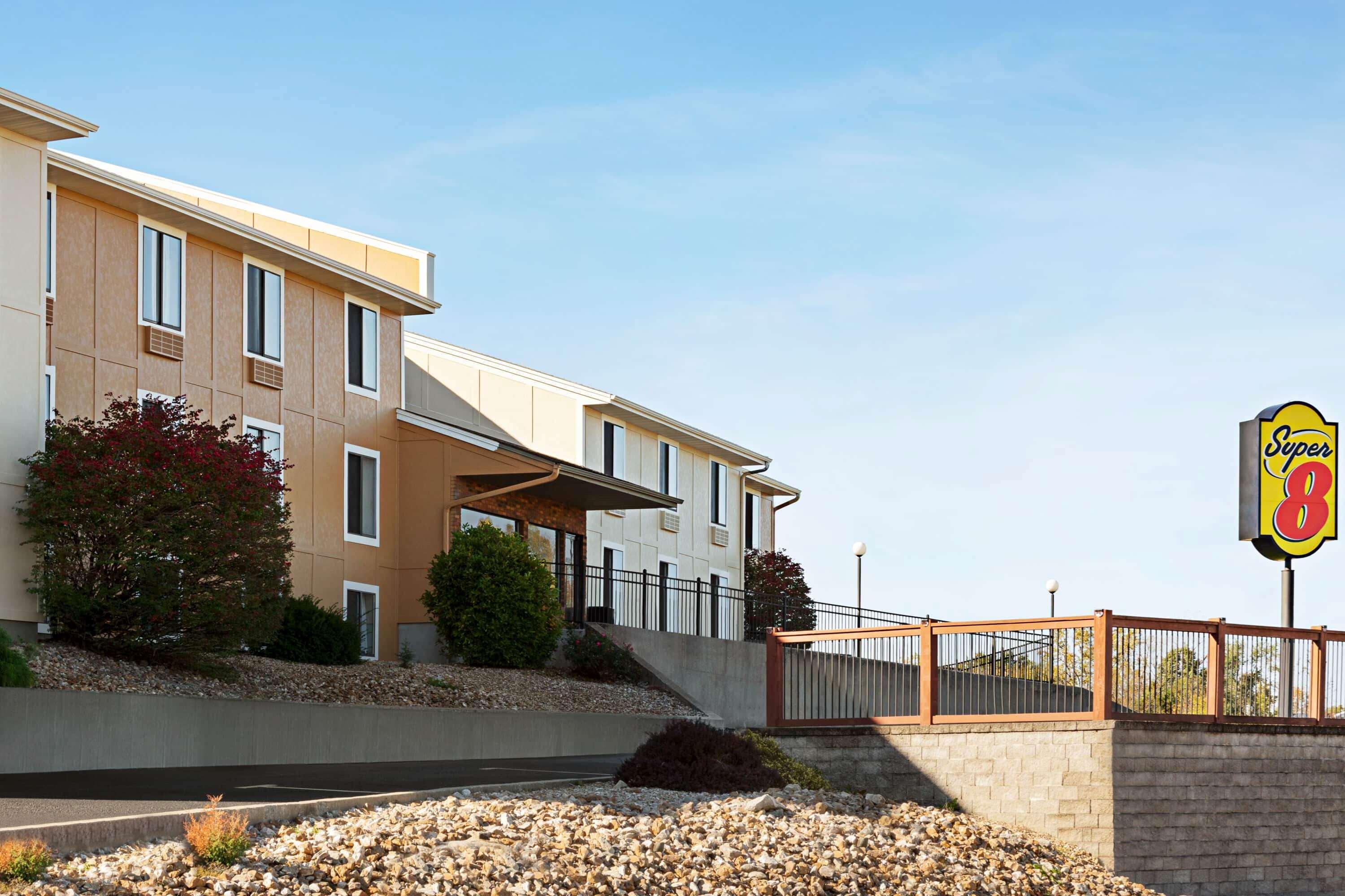 Super 8 By Wyndham Hannibal Exterior foto