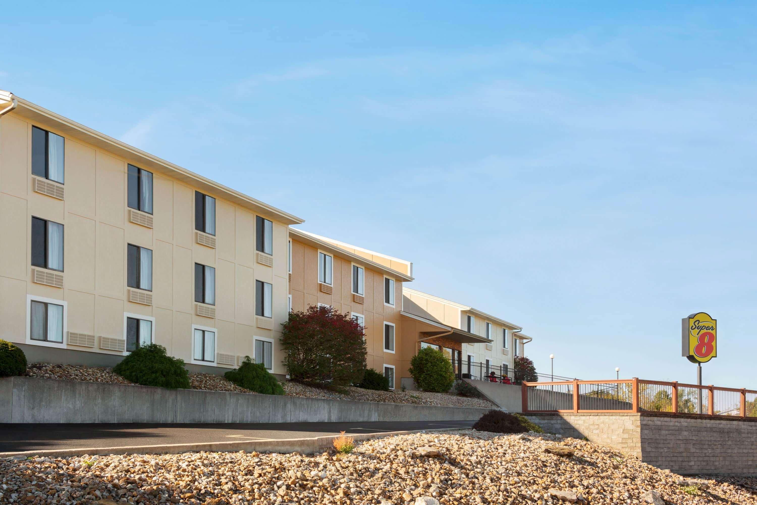 Super 8 By Wyndham Hannibal Exterior foto